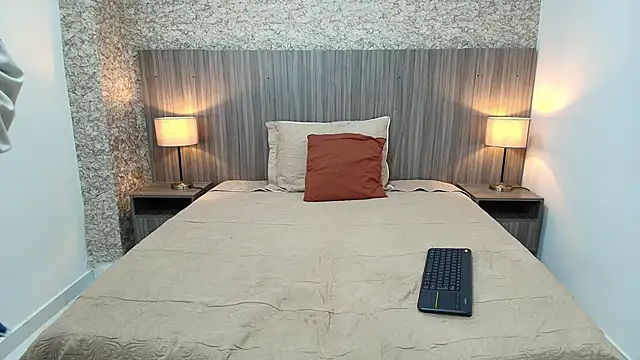 zoe bermudez online show from 01/09/26, 11:24