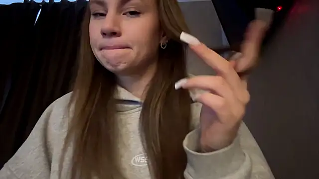 Snapshot of lisa_montana chatting on 01/07/26, 08:39 lisa montana online show from 01/07/26, 08:39