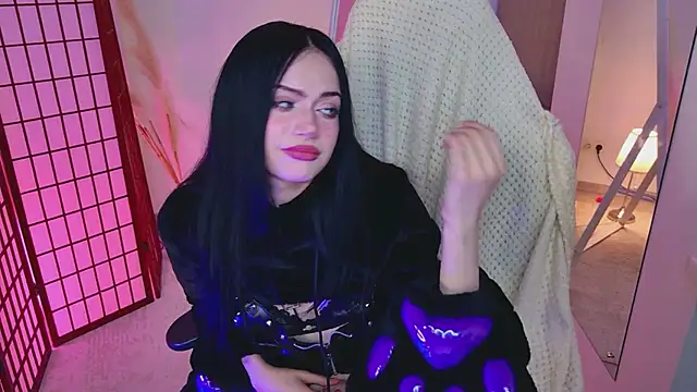 Dark Diva online show from 05/27/26, 01:57