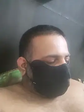 Snapshot of bdsmcoupleindia chatting on 02/18/26, 10:39 bdsmcoupleindia online show from 02/18/26, 10:39