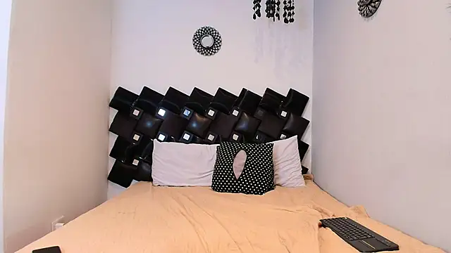 stefany carterr online show from 02/18/26, 07:59