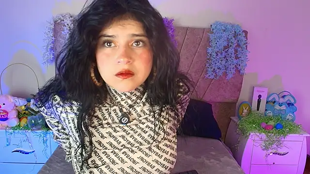 hannaa cute online show from 04/15/26, 12:34