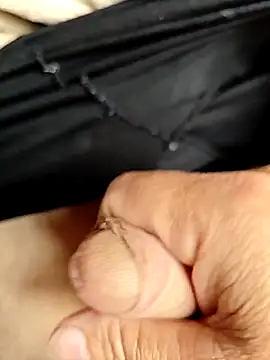 luis8558 online show from 03/24/26, 04:45