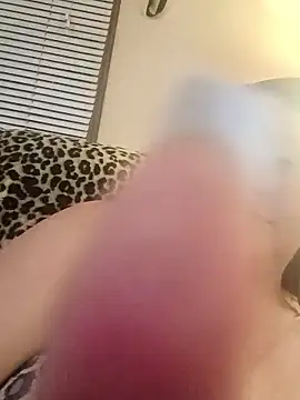 pinkcheetah12 online show from 04/03/26, 12:08