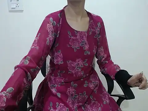 Farhana beautyfull online show from 04/07/26, 04:24