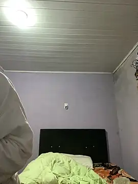 Snapshot of GuioficialBr chatting on 02/10/26, 06:28 GuioficialBr online show from 02/10/26, 06:28