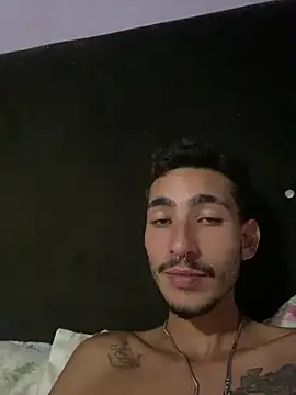 Snapshot of GuioficialBr chatting on 03/01/26, 01:07 GuioficialBr online show from 03/01/26, 01:07