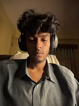 tooexpensive online show from 03/25/26, 05:30