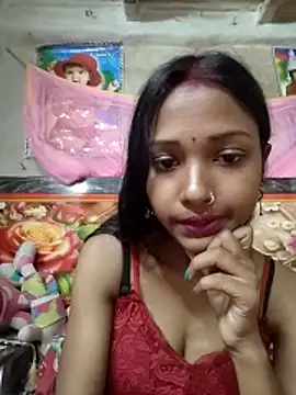 doll2007 online show from 03/25/26, 08:42