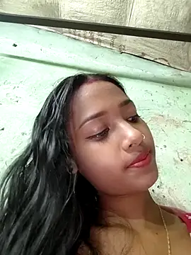 doll2007 online show from 04/25/26, 10:40