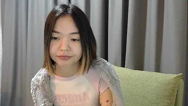 niia mur online show from 03/03/26, 04:24