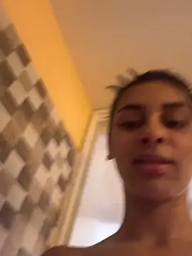 ManuelaEvans  online show from 04/03/26, 07:34