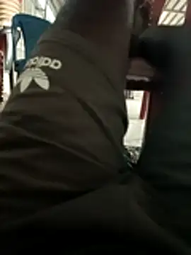 Tamilpaiyan07 online show from 02/20/26, 03:47