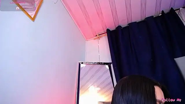 Emilyy05  online show from 03/04/26, 03:01