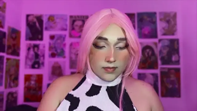 ErzaMontoroo online show from 02/07/26, 07:50