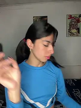 junorise23 online show from 03/05/26, 03:35