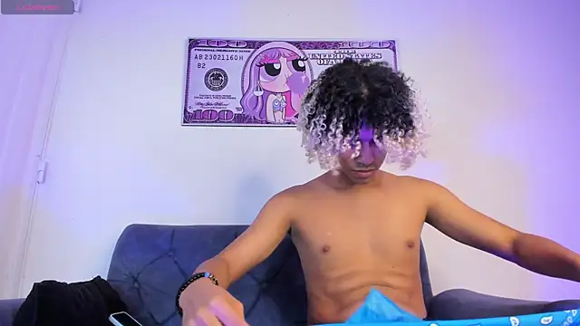 Victor LatinBoy online show from 04/19/26, 11:31