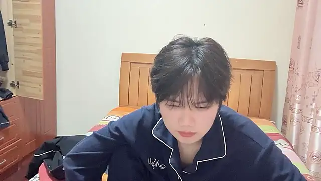 Snapshot of junnan001 chatting on 01/06/26, 10:52 junnan001 online show from 01/06/26, 10:52