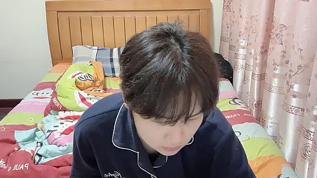 Snapshot of junnan001 chatting on 01/18/26, 11:25 junnan001 online show from 01/18/26, 11:25