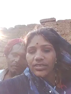 Snapshot of Rajni_hote chatting on 02/23/26, 03:37 Rajni hote online show from 02/23/26, 03:37