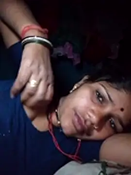 Snapshot of Rajni_hote chatting on 02/27/26, 02:39 Rajni hote online show from 02/27/26, 02:39