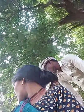 Snapshot of Rajni_hote chatting on 03/23/26, 03:32 Rajni hote online show from 03/23/26, 03:32