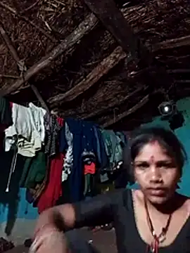 Snapshot of Rajni_hote chatting on 03/25/26, 04:24 Rajni hote online show from 03/25/26, 04:24