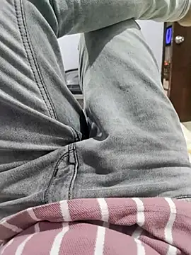 hydhunk26 online show from 12/20/25, 10:11