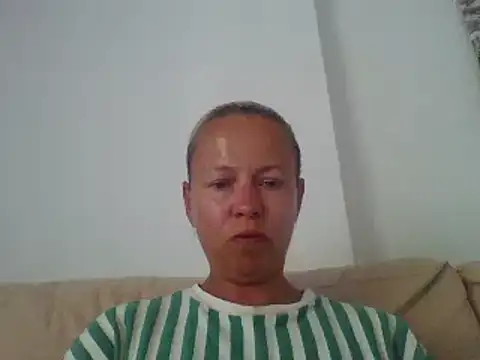 Snapshot of jennyblondeuk chatting on 06/03/26, 04:56 jennyblondeuk online show from 06/03/26, 04:56