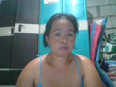 Snapshot of Wetmama_69 chatting on 03/12/26, 11:05 Wetmama 69 online show from 03/12/26, 11:05
