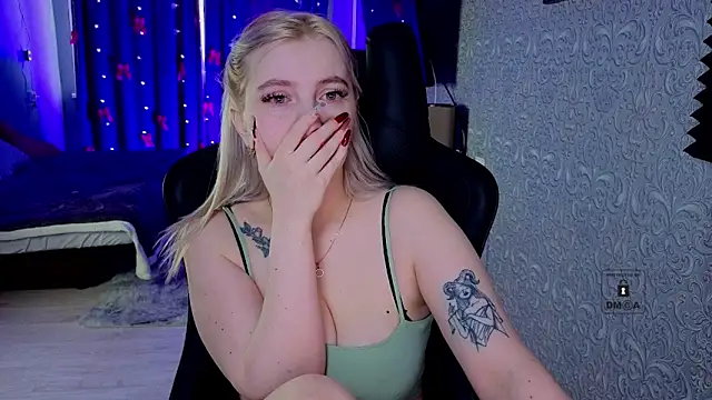 Eva Vibe  online show from 03/10/26, 05:45