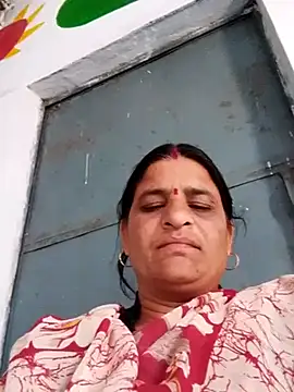 CUTE Ishpa online show from 02/06/26, 05:01