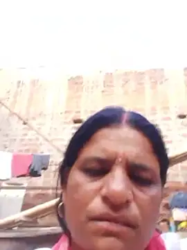 CUTE Ishpa online show from 04/17/26, 12:19