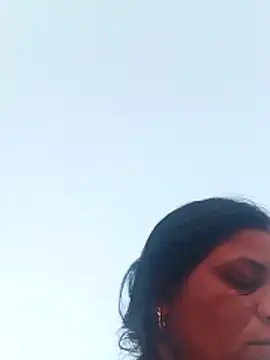 CUTE Ishpa online show from 04/22/26, 12:24