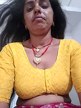 Snapshot of Mahima_rani34 chatting on 06/03/26, 10:15 Mahima rani34 online show from 06/03/26, 10:15