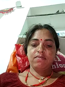 Snapshot of Mahima_rani34 chatting on 06/04/26, 10:27 Mahima rani34 online show from 06/04/26, 10:27