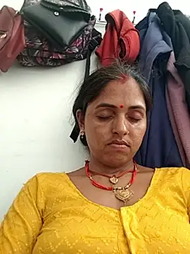 Snapshot of Mahima_rani34 chatting on 06/07/26, 10:08 Mahima rani34 online show from 06/07/26, 10:08
