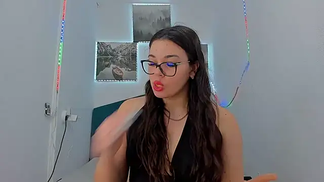 RedAssHottie online show from 01/28/25, 07:11