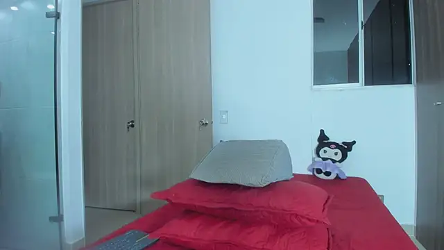 Arimonroee online show from 04/20/26, 11:39