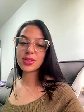 jujuarantes  2026 online show from 01/18/26, 12:42