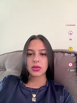 Snapshot of jujuarantes__2026 chatting on 06/10/26, 02:49 jujuarantes 2026 online show from 06/10/26, 02:49