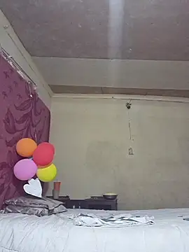 Snapshot of yourburget chatting on 02/13/26, 02:51 yourburget online show from 02/13/26, 02:51