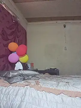 Snapshot of yourburget chatting on 02/14/26, 12:57 yourburget online show from 02/14/26, 12:57