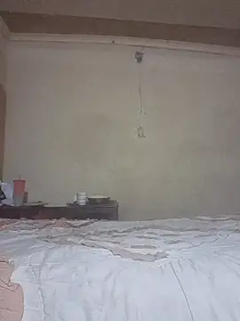 Snapshot of yourburget chatting on 02/15/26, 10:36 yourburget online show from 02/15/26, 10:36