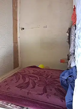 Snapshot of yourburget chatting on 02/21/26, 11:11 yourburget online show from 02/21/26, 11:11