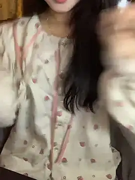 Sofiababy22 online show from 01/10/26, 02:41