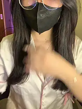 Sofiababy22 online show from 04/28/26, 03:39