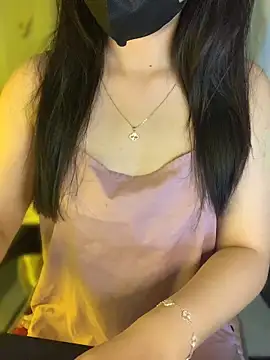 Sofiababy22 online show from 06/05/26, 02:56
