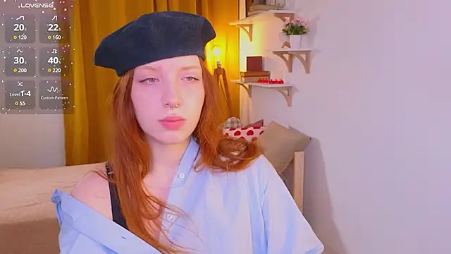 Snapshot of jennifernolan chatting on 02/23/26, 05:38 jennifernolan online show from 02/23/26, 05:38