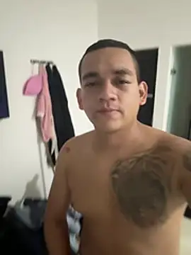 Camiloperez7729 online show from 03/29/26, 04:56